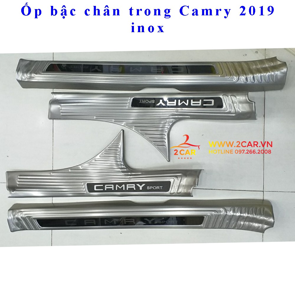 Ốp bậc cửa trong, ngoài xe Toyota Camry 2019 Inox