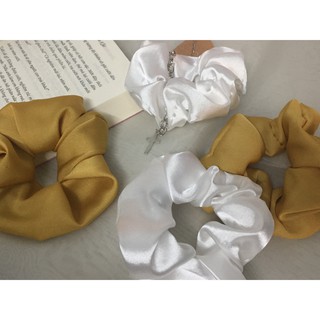 Dây Buộc Tóc, Cột Tóc Scrunchies Chất Vải Lụa Cao Cấp Sang Chảnh