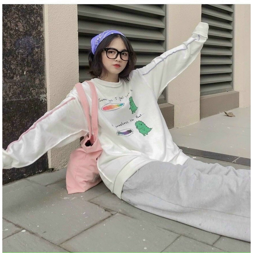 Áo sweater form rộng tay dài cổ tròn viên dọc tay màu trắng