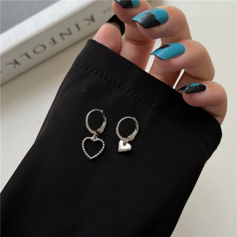 ✨✨Hoa tai hình trái tim màu bạc thời trang cho nữ