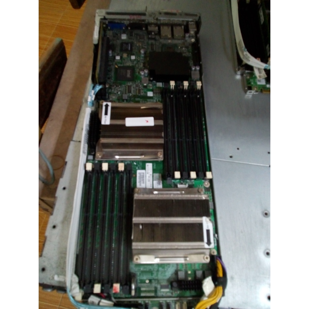 Máy chủ Dell C6100 Blade server Bearbone - 2U 4 nodes socket 1366 siêu bền, đa dụng, linh hoạt và mạnh mẽ