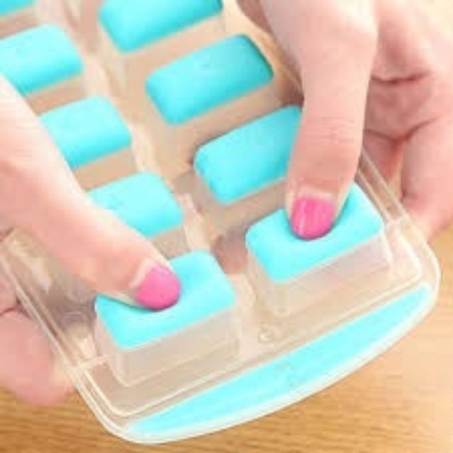 [SILICON] Khuôn Khay Làm Đá Thạch Rau Câu Silicon Có Nắp Đậy 14 Viên