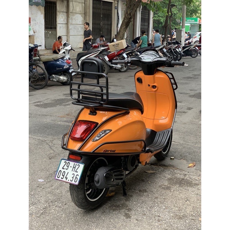 BAGA TỰA LƯNG CHO XE VESPA CÓ ĐỆM