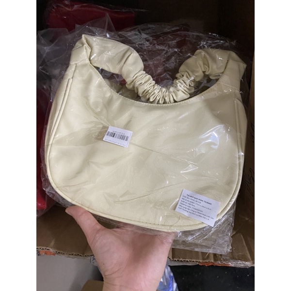 Túi xách quai nhúm Tsubaki dễ thương màu be vàng