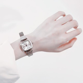 [TẶNG HỘP & PIN] Đồng hồ thời trang nữ Jic - CW
