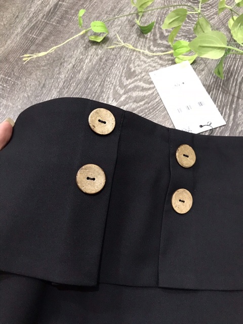 Chân váy bút chì họa tiết  bèo trước kèm 4 khuy gỗ | BigBuy360 - bigbuy360.vn