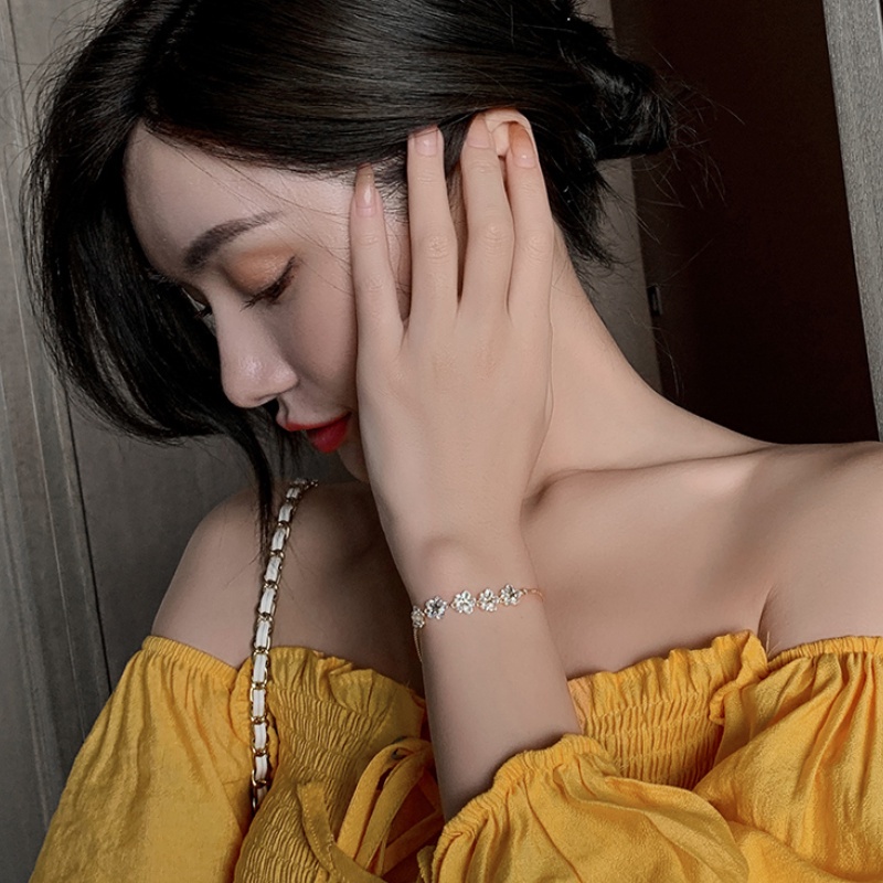 Vòng tay đính đá zircon hình hoa mận tinh tế phong cách Hàn Quốc thời trang cho nữ