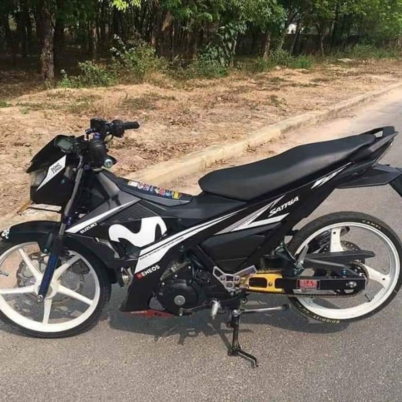 Tem rời Satria chế Movistar đen