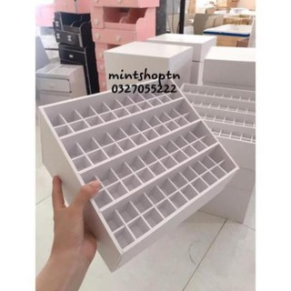 khay son 80 ô phân tầng tiện dụng