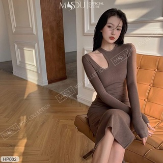 Váy body hở vai len tăm cut-out hot trend