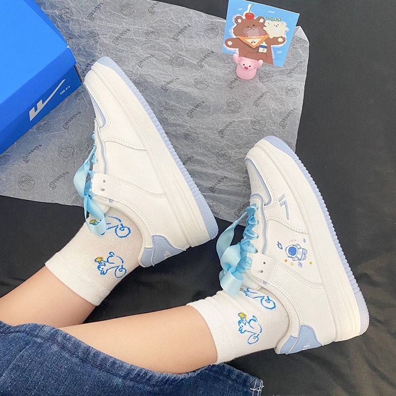 Giày sneakers IELGY thời trang ống thấp đế dày đáng yêu phong cách Hàn Quốc dễ phối đồ