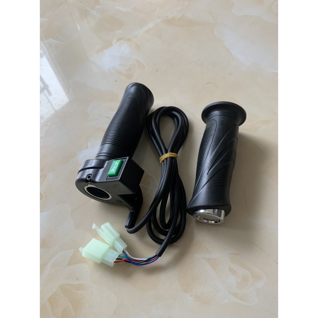 Tay ga xe điện có nút còi dây dài