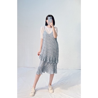 Đầm 2 dây midi hoa vạt xếp tầng