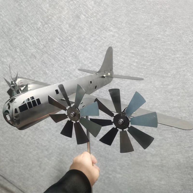 Chong Chóng Gió Hình Máy Bay 3D Bằng Kim Loại Trang Trí Sân Vườn