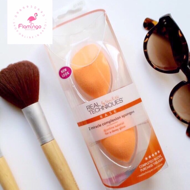 Bông Mút Trang Điểm Real Techniques Base Miracle Complexion Sponge (Mẫu mới)