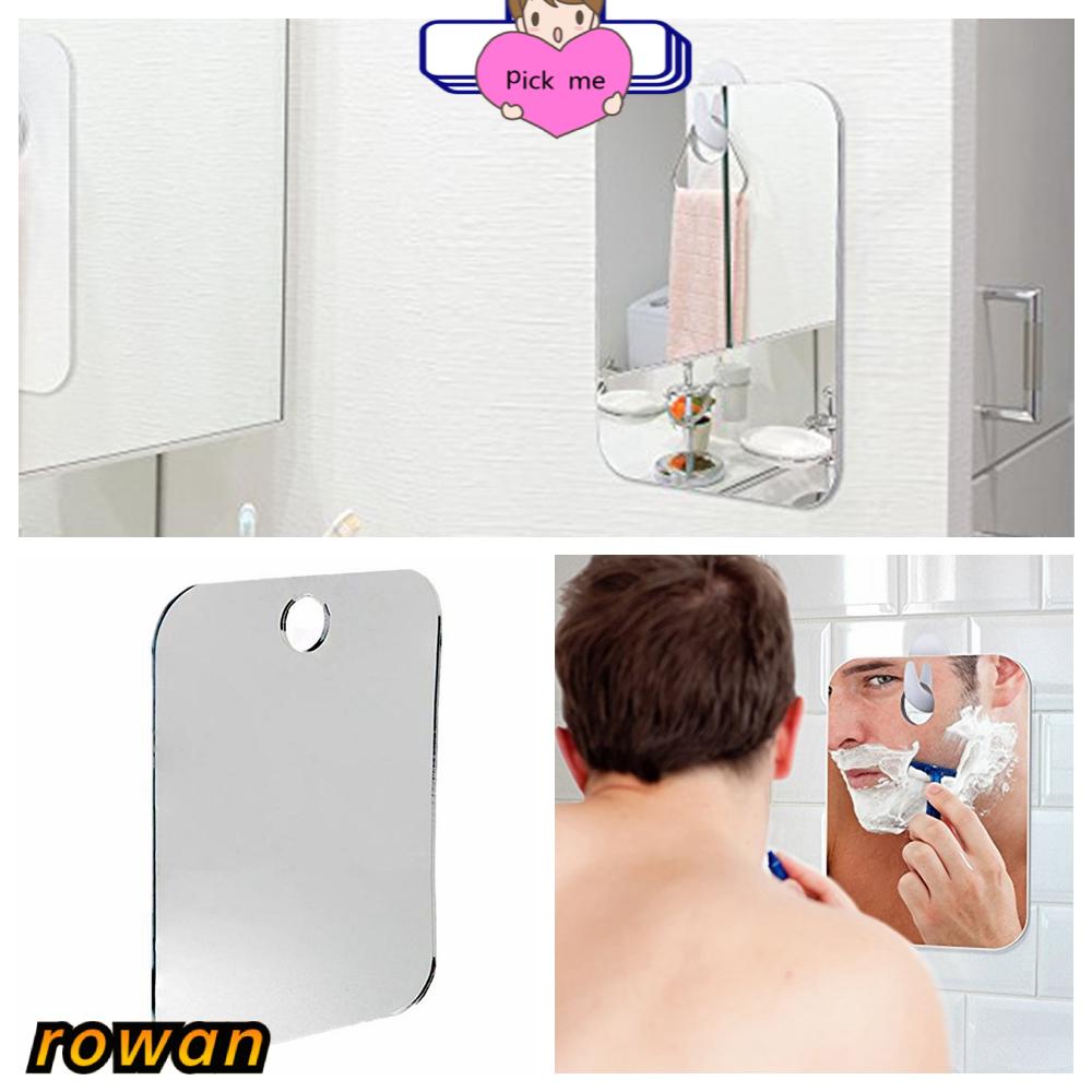 Gương kính hình chữ nhật trong nhà tắm