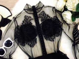 Jum short phối lưới đắp ren ngực Sỉ