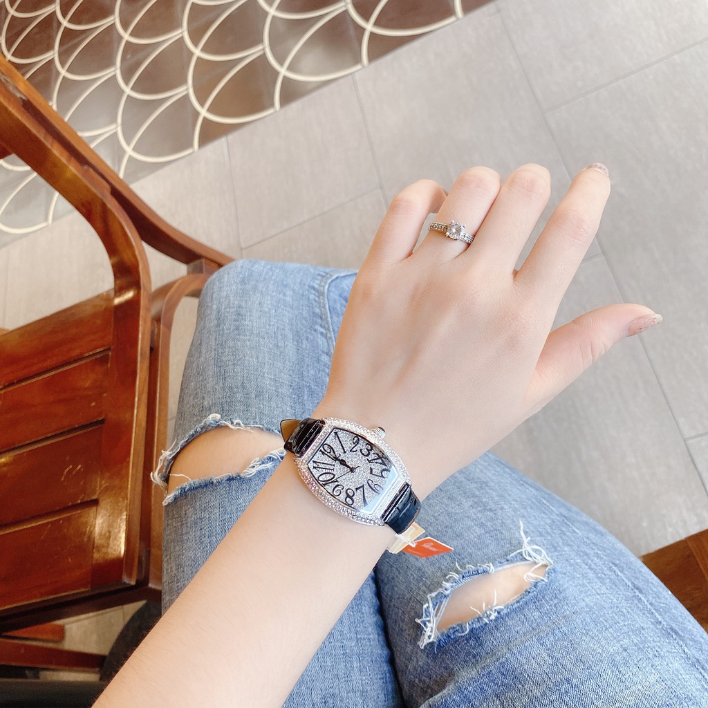 Đồng Hồ Davena Nữ Dây Da Đen 36mm Silver