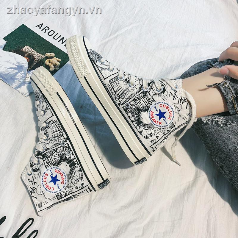 Giày thể thao vải canvas họa tiết hoạt hình One Piece thời trang năng động cho nam