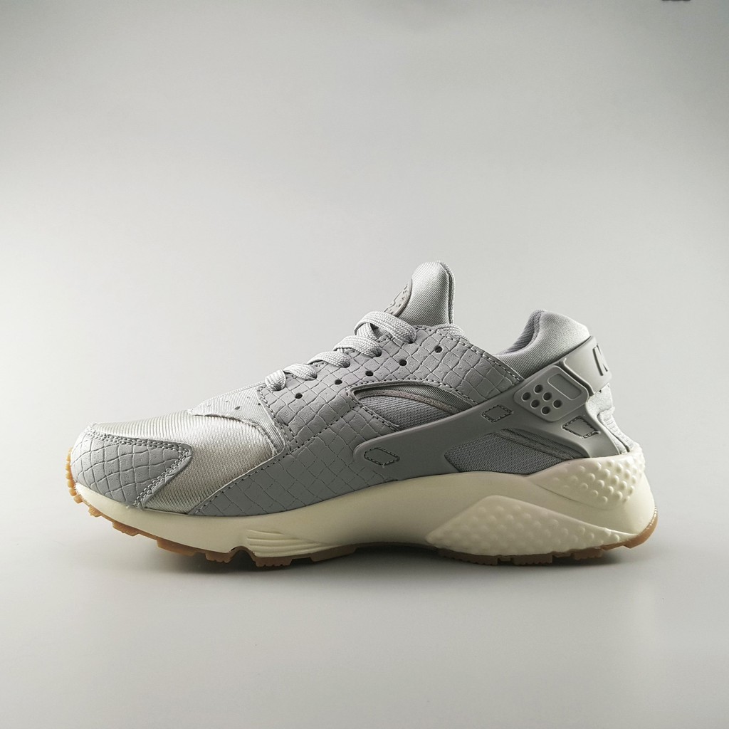 Giày Sneaker Air Huarache style 24