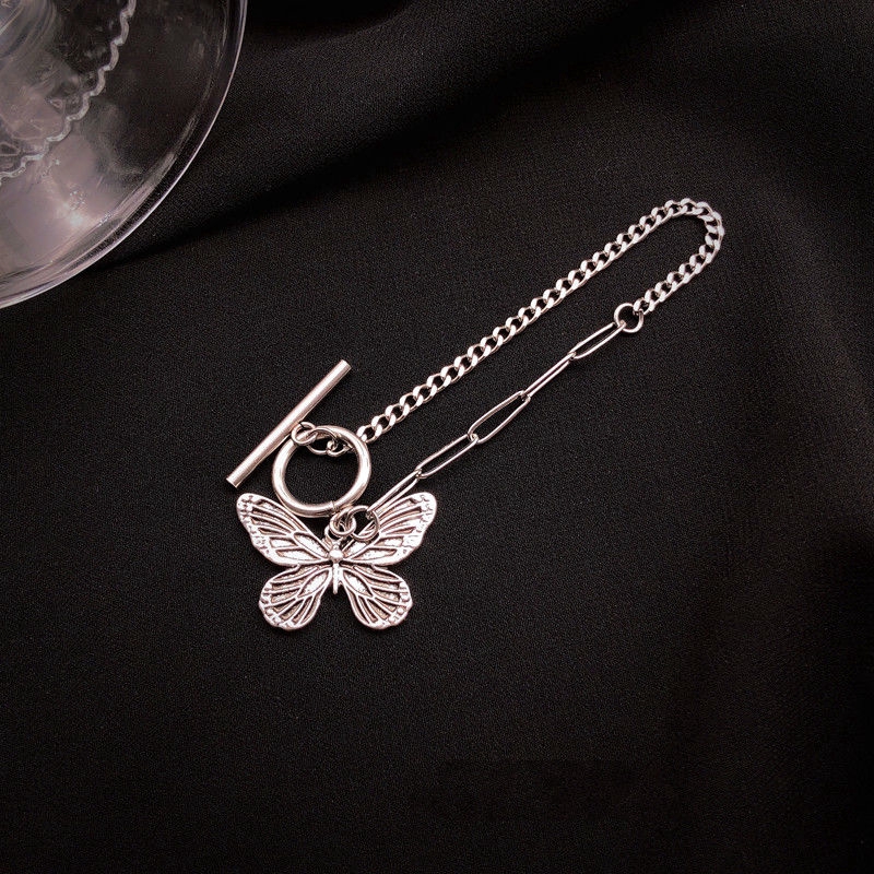 Vòng Cổ Gắn Mặt Hình Bướm Độc Đáo Cá Tính Phong Cách Hip-Hop