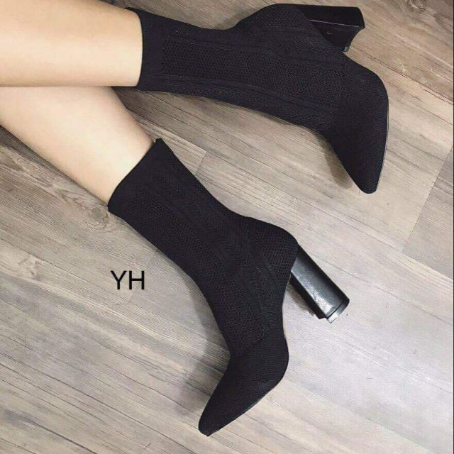 Boot cổ lửng len xịn ôm chân