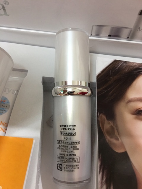 Serum Meiya cam, Thúc đẩy tổng hợp collagen, săn chắc da và cải thiện nếp nhăn, giúp da mềm mại