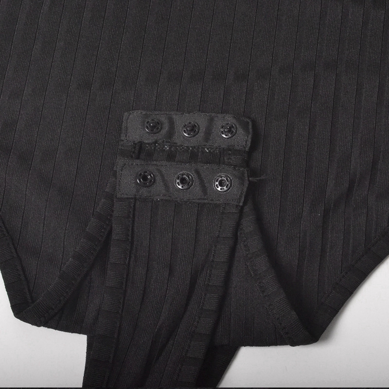 Áo liền thân ôm sát cơ thể trễ vai tay dài quyến rũ