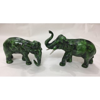 Tượng voi phong thuỷ bằng đá mầu xanh( cao 10cm, dài 16cm, rộng 6cm)