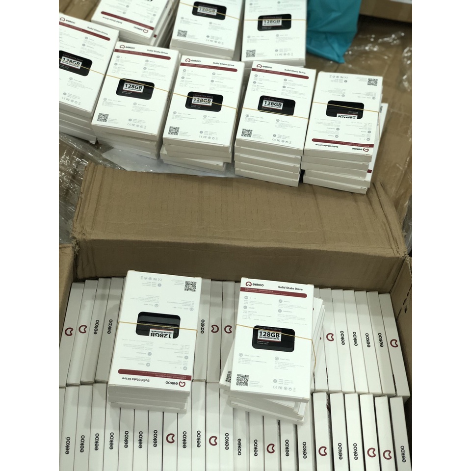 [Mã 1511ELSALE hoàn 7% đơn 300K] SSD 120G/128G/240G Chuẩn Sata 3 6G/s, cực nhanh, Cực Bền Chính hãng Phân Phối | BigBuy360 - bigbuy360.vn