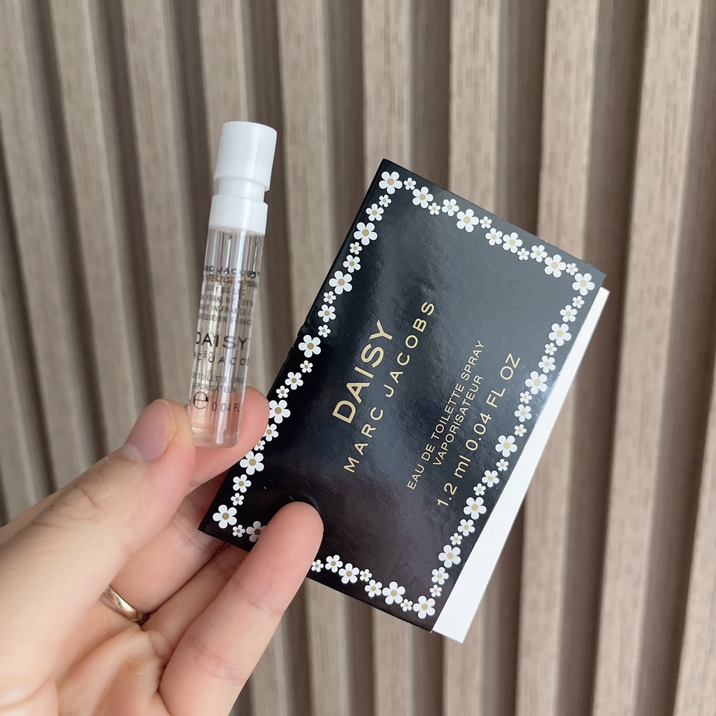 Nước Hoa Vial Chính Hãng  1,2ml Daisy Marc Jacobs  nữ sang quyến rũ