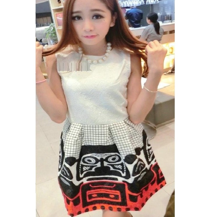 SALE SỐC - Đầm hoa văn chân váy
