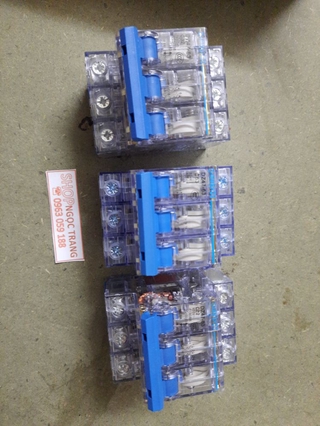 Aptomat CB 3 Pha Trong Xuốt - C 20 A
