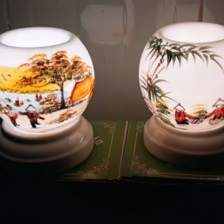Đèn xông tinh dầu Bát Tràng