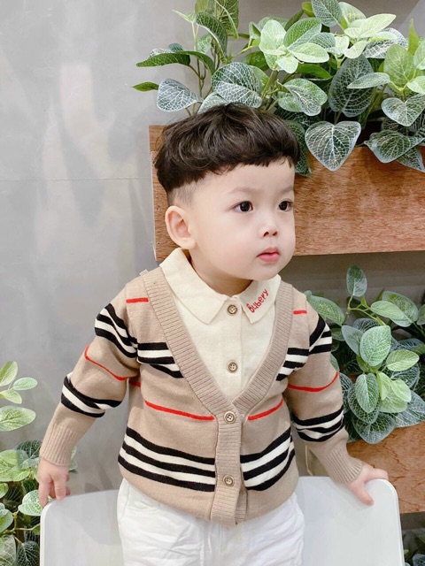 Sét bộ áo len kèm quần bò trắng co giãn cho bé trai 5-22kg