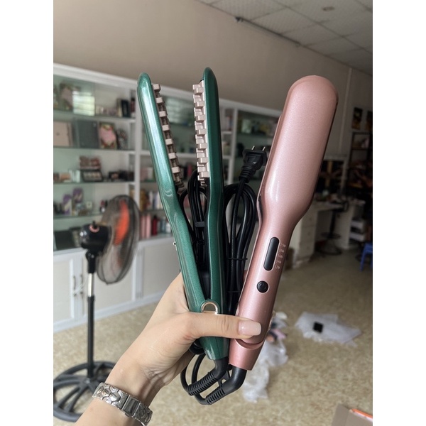 Máy dập phồng chân vuông