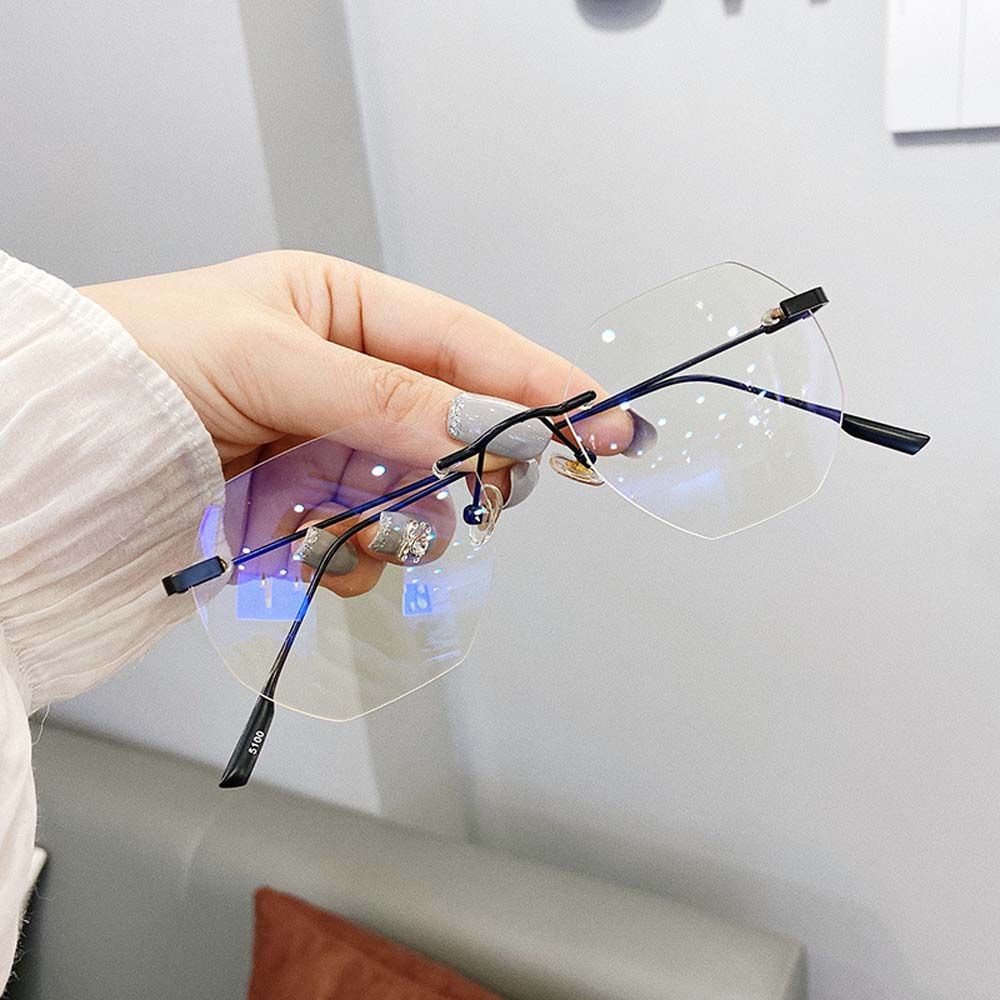 Mắt kính không viền trong suốt phong cách cổ điển dành cho nữ