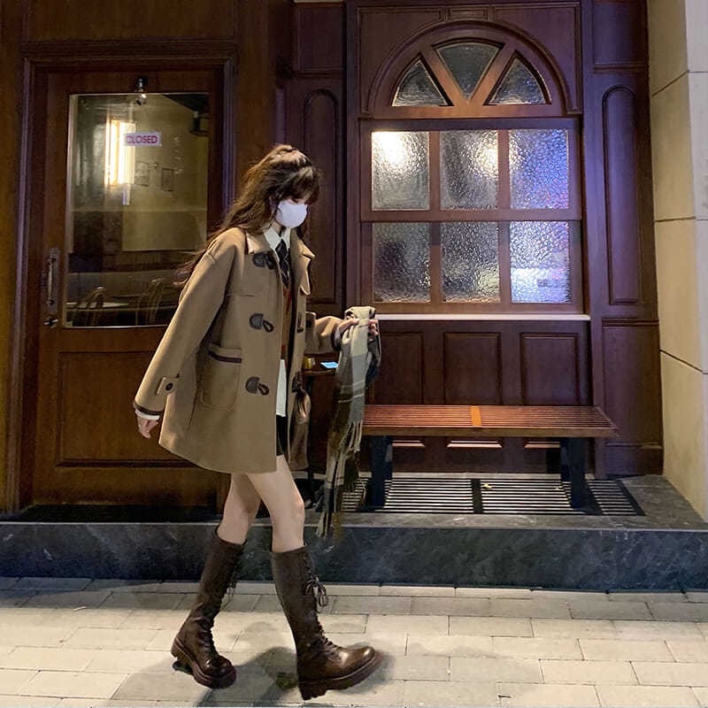 Áo dạ khuy sừng 2 lớp chần bông