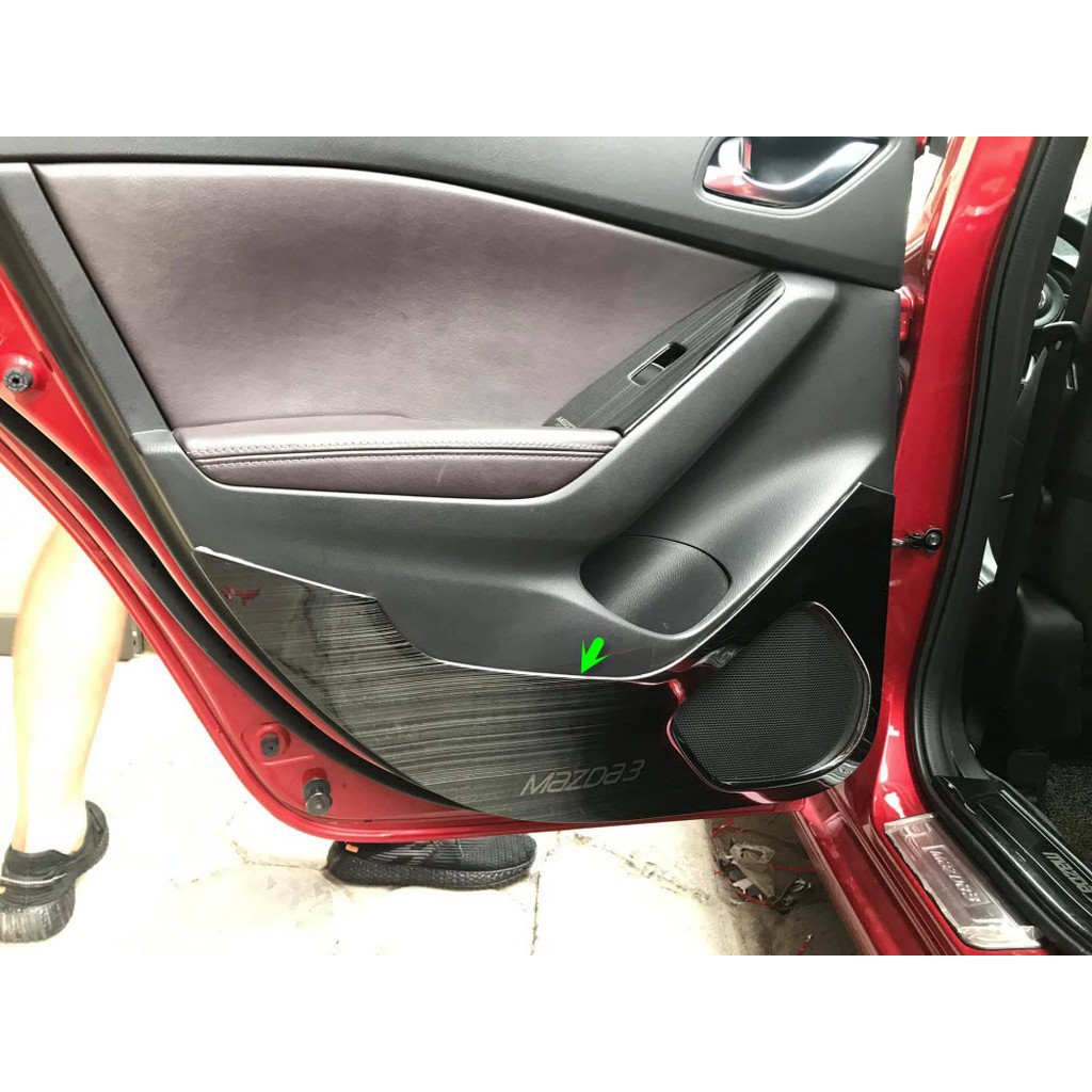 Ốp Tapi Cửa Cho Xe Mazda 3 đời 2017 đến 2020 mẫu tian cao cấp