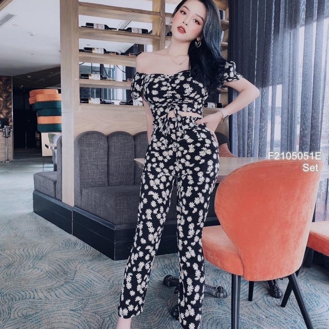 Set hoa cúc áo croptop