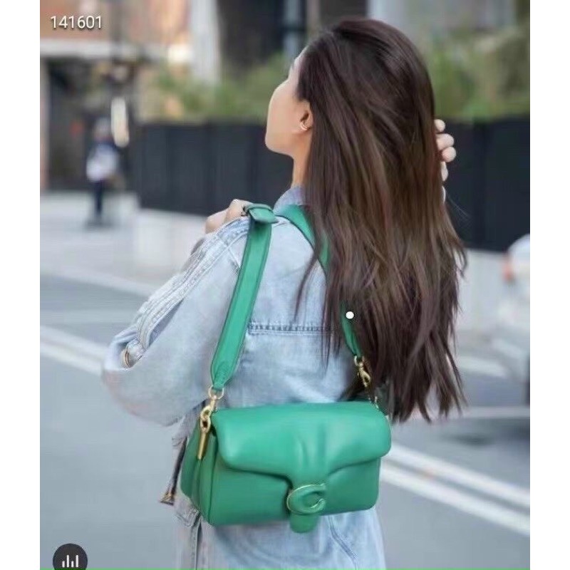 Túi gối coach Tabby Pillow