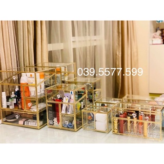Tủ kính đựng mỹ phẩm - nước hoa viền vàng
