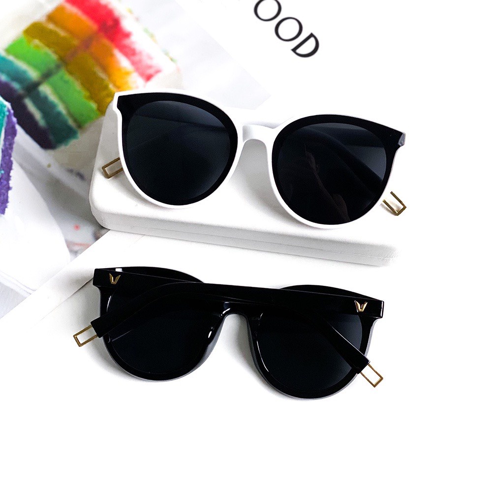 Kính mát nam nữ thời trang mắt đen phong cách unisex đẹp 5811 _ Bon Shop