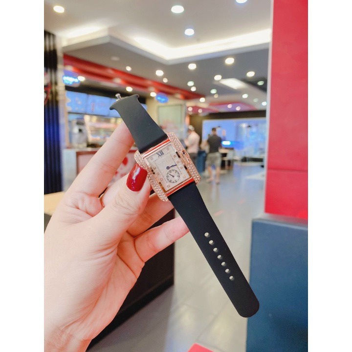 Đồng hồ thời trang nữ VKA đính cườm dây silicon GBM444