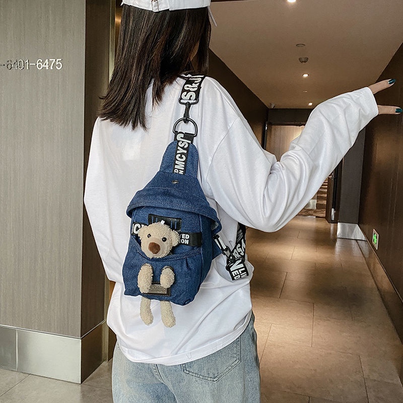 Túi Đeo Chéo Ngực Vải Denim Họa Tiết Gấu Hoạt Hình Dễ Thương Dành Cho Nữ