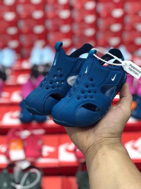 Sandal NIKE dư xịn đét
