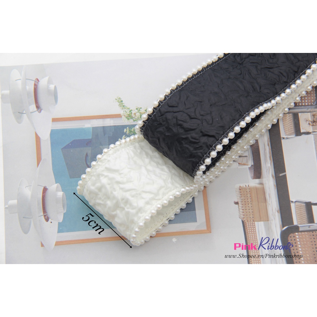 RB vải xốp hoa nổi dạng ống viền trai nhí