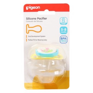 Ti ngậm Pigeon bước 1 cho bé
