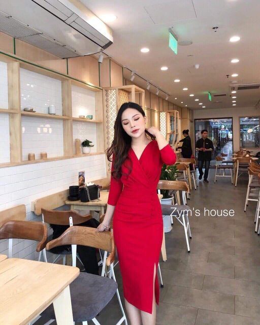 Đầm body tay lở xẻ tà sexy