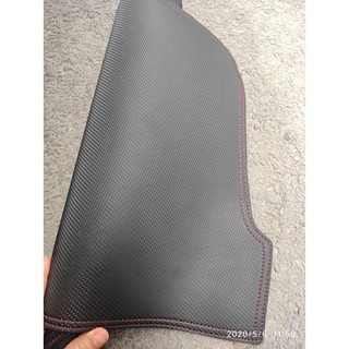 Thảm Taplo Da Carbon Xe Mazda 3 2016-2019